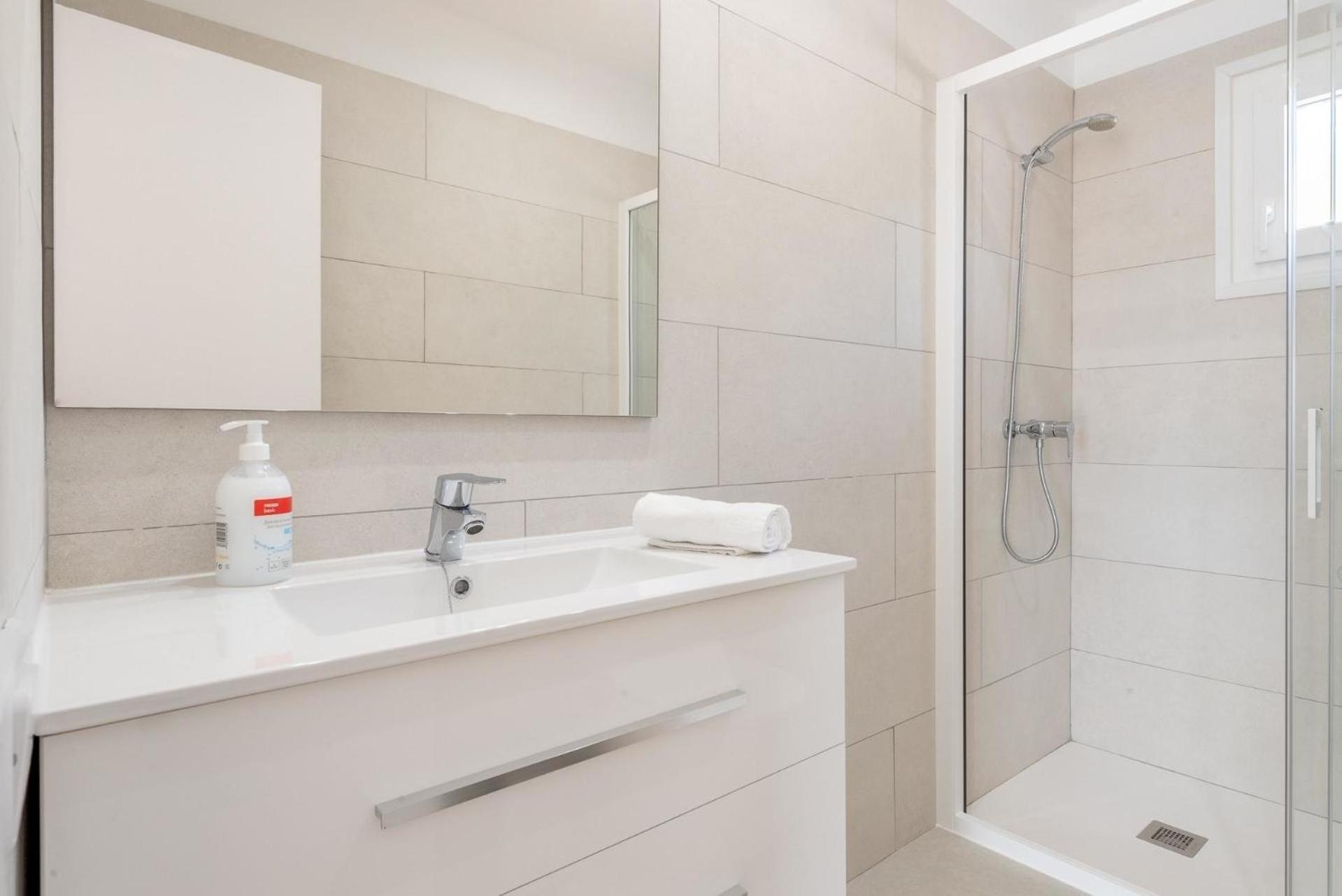Apartamento Fuer 4 Personen Ca 60 Qm In Portopetro, Mallorca Suedostkueste Von Mallorca *